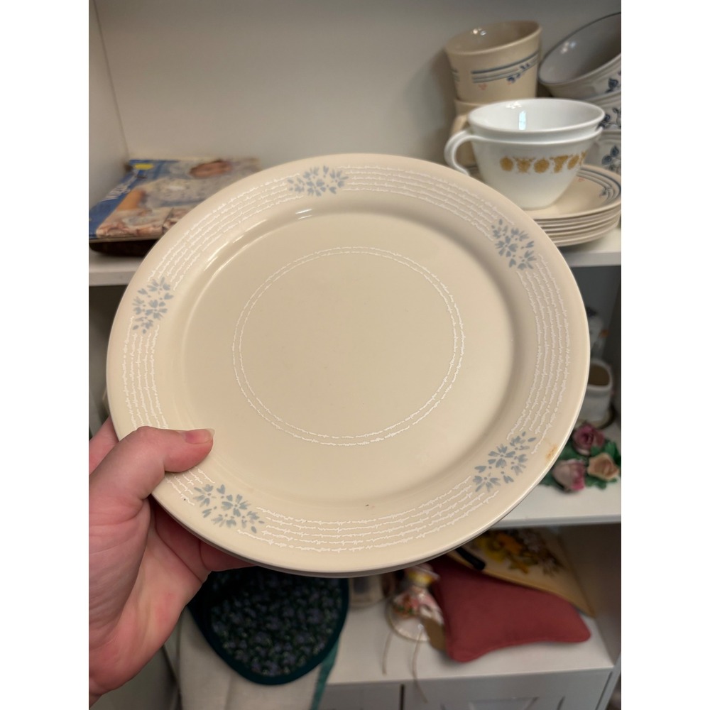 Corelle English Breakfast Dinner Plates Set of 4 Blue Floral Cream Vintage